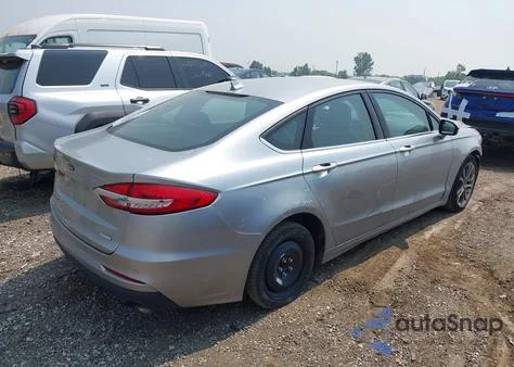 2020 Ford Fusion Sel из США, поврежденный, VIN 3FA6P0CD3LR117215